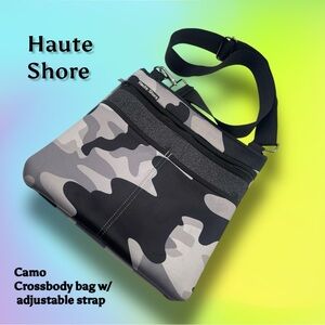 Haute Shore Camo Crossbody bag with an adjustable strap Black Grey
